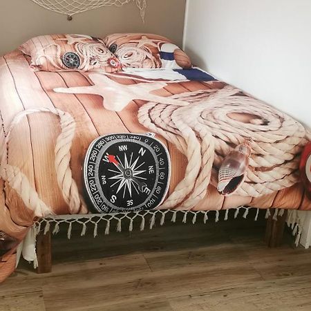 Comme a la maison La Jonchere Extérieur photo
