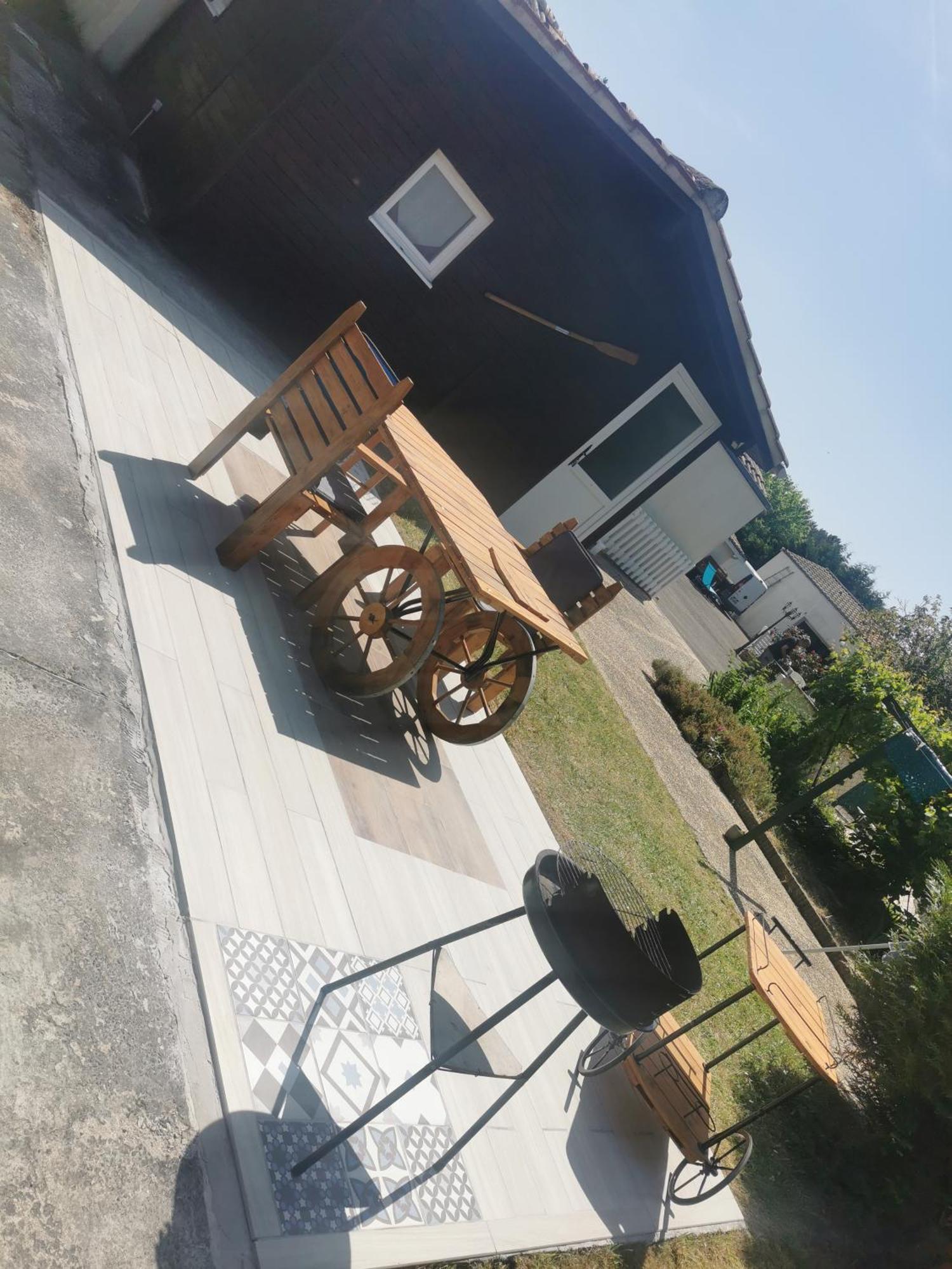 Comme a la maison La Jonchere Extérieur photo